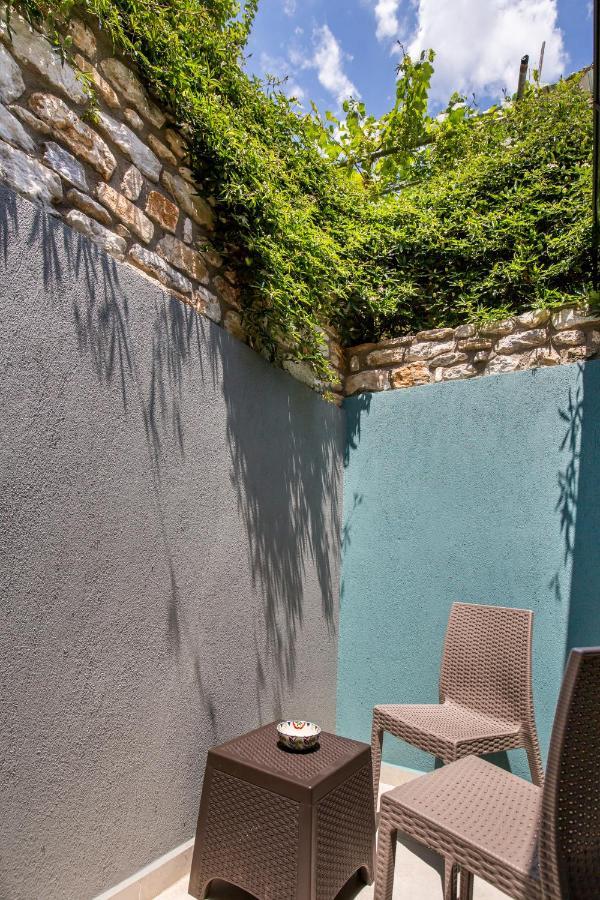 Oikos Daretsou Apartment Theologos  Exterior foto